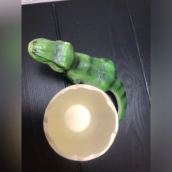 Dinosaur Toothbrush Holder - Picture 8 of 11